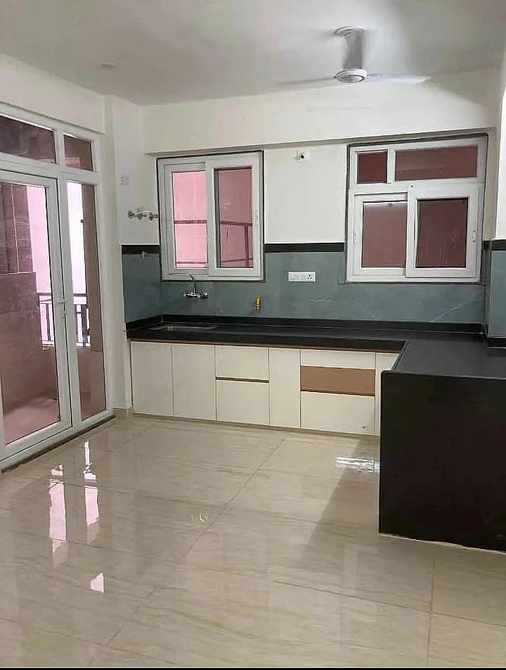Meera Nagar में बिक्री के लिए 2 BHK अपार्टमेंट