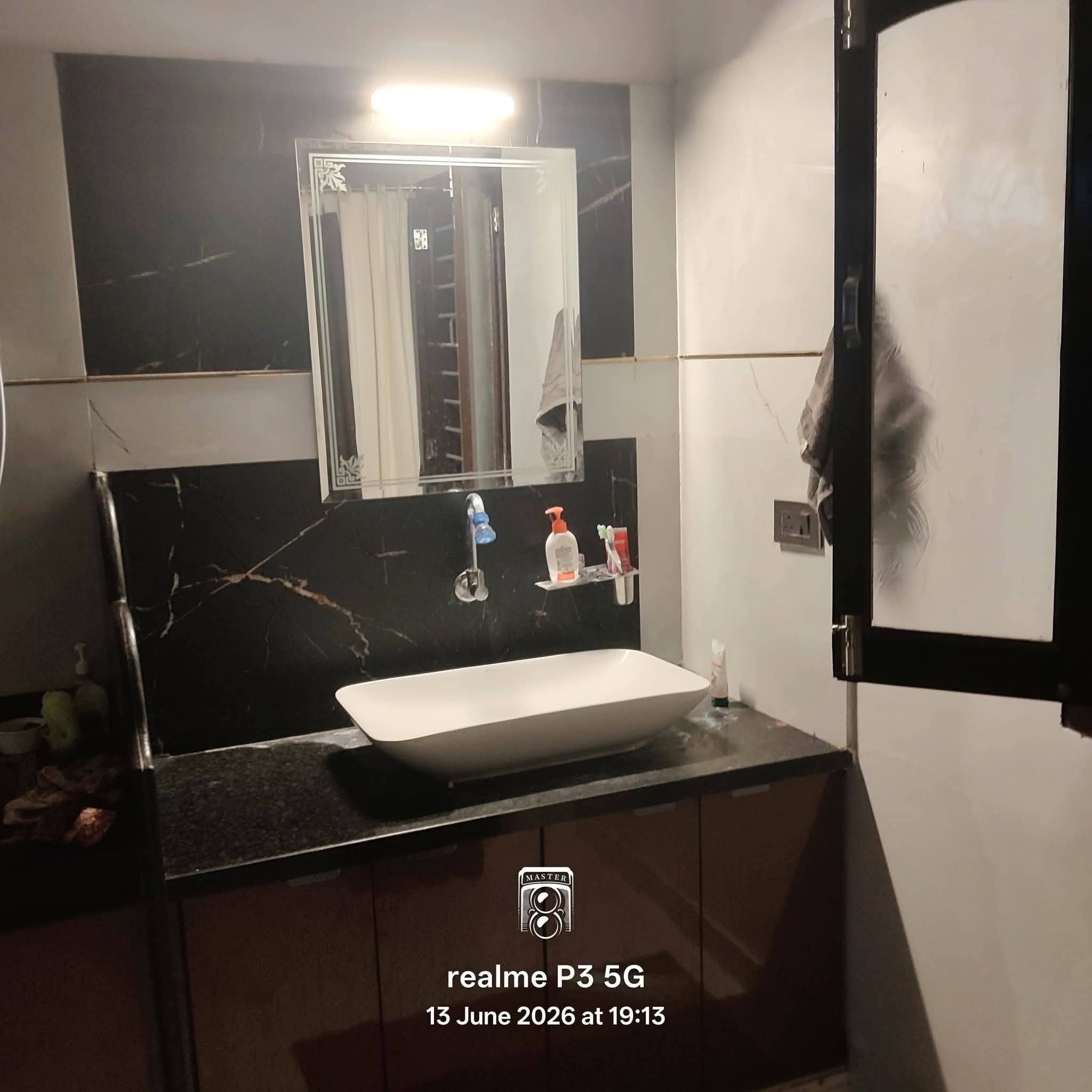 2 BHK अपार्टमेंट Debari में किराए पर